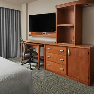 King Room Mobility or hearing accessible