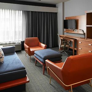 One-Bedroom King Suite Sofa Bed